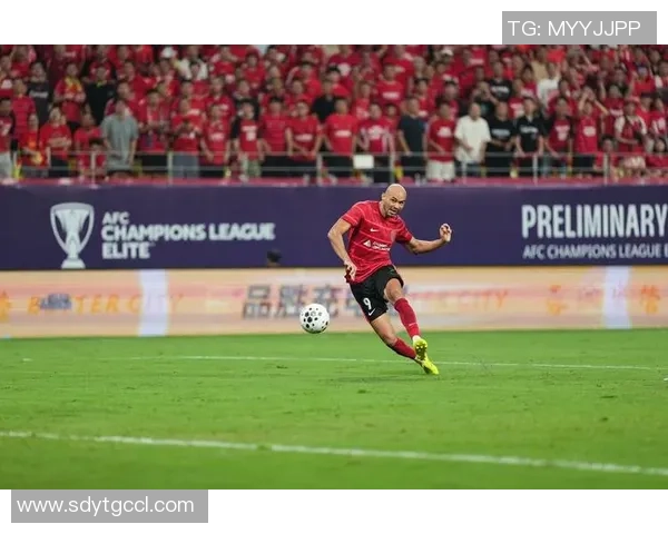 成都足球队意识表现全面解析大满贯点评展现球队潜力与不足